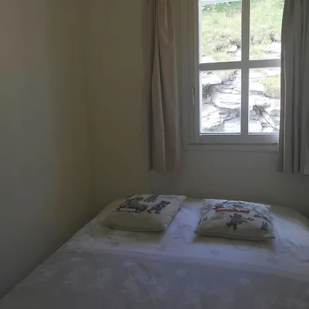 Apartment Chateaux De Crans - Confortable - Balcon Mae-7375